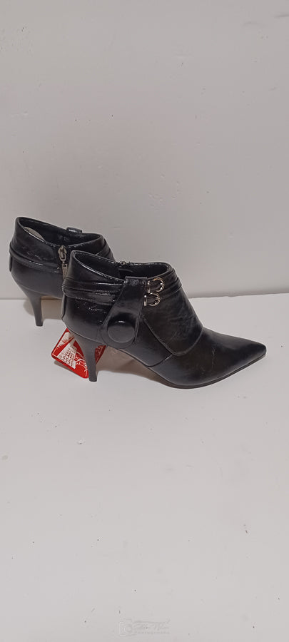 Xti - Ladies Half Boot - Side Buckle & Button - Black - Brand New image 7